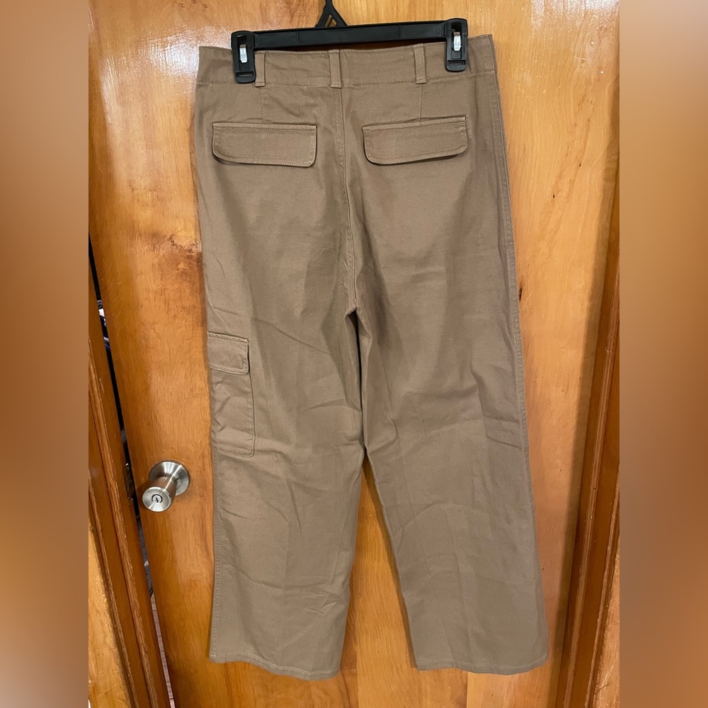NWT Quince Organic Stretch Cotton Twill Cargo Pants in Light Khaki - Picture 5 of 7